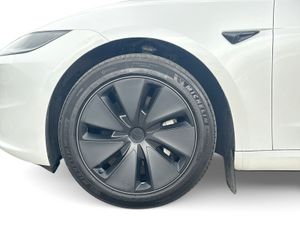 Tesla Model 3 2024 - Image 4