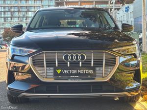Audi e-tron 50 QUATTRO TECHNIK BLACK LEATHER - Image 3