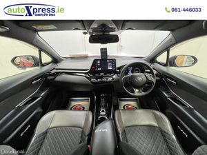 Toyota C-HR 1.8 Hybrid , Grade G, Reversing camera - Image 2
