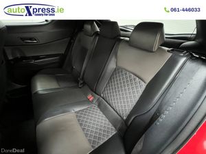 Toyota C-HR 1.8 Hybrid , Grade G, Reversing camera - Image 4