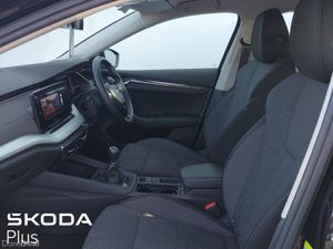 Skoda Octavia STYLE 2.0TDI 115HP 5DR *HEATED SEATS - Image 4