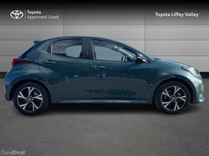 Toyota Yaris YARIS HEV LUNA SPORT - Image 3