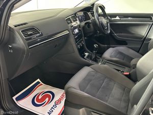 Volkswagen Golf HIGHLINE 1.6 TDI MANUAL 5SPEED 5DR - Image 2