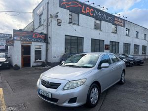 Toyota Corolla 2010 - Image 2