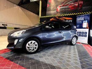 162 Toyota Aqua 1.5 Petrol Hybrid - Image 3