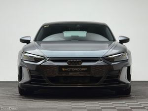 Audi e-tron GT GT QUATTRO 522HP *PAN ROOF* - Image 2