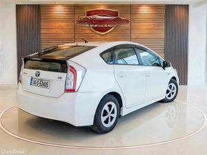 2014 Toyota Prius  Hybrid Automatic - Image 3