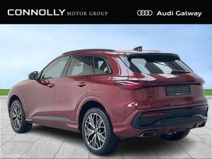 Audi Q5 €718 p/m- E-HYBRID S-LINE QUATTRO 220kW A/ - Image 3