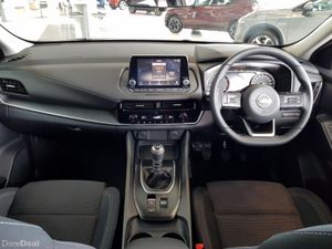 Nissan Qashqai 1.3 PET MILD HYBRID SV €3000 Scrapp - Image 2