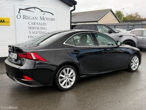 Lexus IS 300 H 2.5 EXECUTIVE EDITION 4DR - Image 3