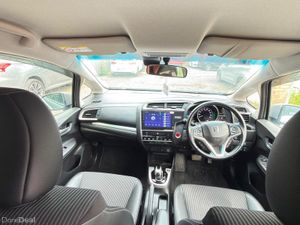 HONDA FIT 2019 LEATHER CRUISE CONTROL - Image 4