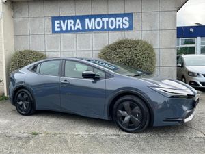 Toyota Prius AUTOMATIC HYBRID 2.0 PETROL //LOW MIL - Image 3