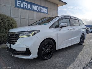Honda Odyssey ABOLUTE EX 7 SEATER AUTOMATIC HYBRID - Image 4