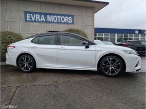 Toyota Camry WS HYBRID AUTOMATIC 2.5 PETROL //HIGH - Image 3