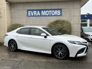 Toyota Camry WS HYBRID AUTOMATIC 2.5 PETROL //HIGH - Image 3