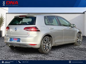 Volkswagen Golf HIGHLINE - AUTO - ONLY 52KMS - Image 4