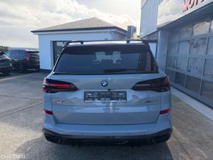 BMW X5 X DRIVE 50E M SPORT PRO & TECH PACKS - Image 3
