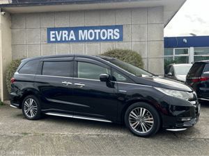 Honda Odyssey 7 SEATER ABSOLUTE AUTOMATIC HYBRID 2 - Image 3