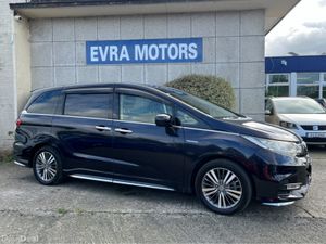 Honda Odyssey 7 SEATER ABSOLUTE AUTOMATIC HYBRID 2 - Image 3