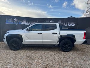 Mitsubishi Triton GSR Double cab Automatic 2024 - Image 3