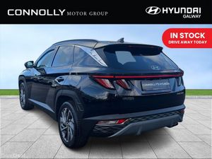 Hyundai Tucson 2WD Executive Plus - Image 4
