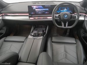 BMW i5 eDrive40 M Sport Saloon - Image 4