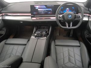 BMW i5 eDrive40 M Sport Saloon - Image 4
