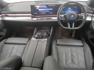 BMW i5 eDrive40 M Sport Saloon - Image 4