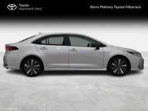 Toyota Corolla SALOON LUNA SPORT - Image 3