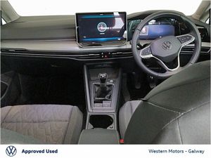 Volkswagen Golf LAUNCH EDITION 2.0 TDI 115HP - Image 2