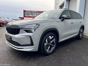 Skoda Kodiaq 2.0 DIESEL SPORT AUTO **STEEL GREY** - Image 3