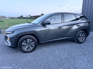 2022 Hyundai Tucson Comfort  Plus - Image 3