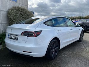Tesla Model 3 LONG RANGE DUAL MOTOR AWD ELECTRIC / - Image 4