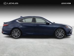 Lexus ES Dynamics - Image 3