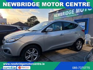Hyundai ix35 1.7 CRDI PREMIUM 2WD 5DR - Image 4