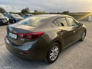 Mazda Mazda3 2016 LOW KMS - Image 4