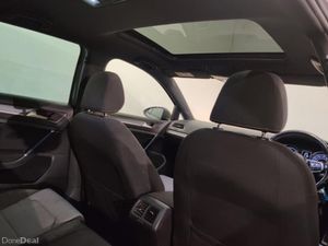 Volkswagen Golf 2.0 TDI R-LINE EDITION BLUEMOTION - Image 3