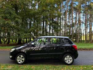 Skoda Fabia 2011 1.2 Ambiente - Image 4