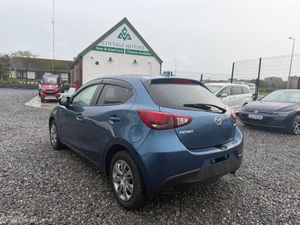 Mazda Demio - Image 4