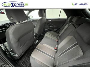Volkswagen T-Roc High Spec 2.0 TDI Auto Black Styl - Image 4