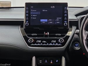 Toyota Corolla Cross Z Hybrid - Image 3