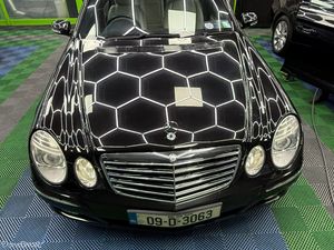 Mercedes-Benz E-Class 2009  **Trade Sale ** - Image 2