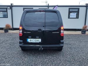 Peugeot Partner PROFESSIONAL 1.6 BLUE HDI 75 3 - Image 3