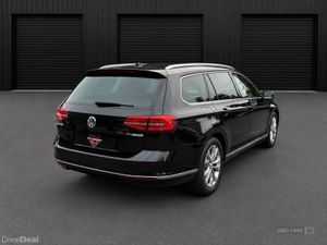 Volkswagen Passat 1.4 TSI R-Line Estate 5dr Petrol - Image 4