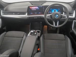 BMW iX1 eDrive20 M Sport - Image 4