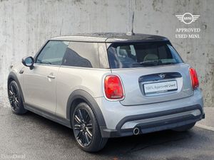 Mini Cooper 3-Door Cooper Exclusive - Image 3