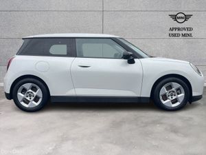 Mini Cooper Cooper SE - Image 3