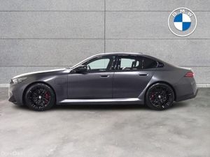 BMW M5 Saloon - Image 3