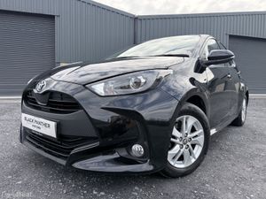 Toyota Yaris 241’ Luna 1.5 Hybrid AUTO/LOW MILEAGE - Image 2
