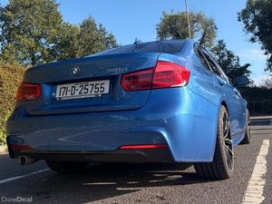 2017 BMW 3-Series M-SPORT - Image 3